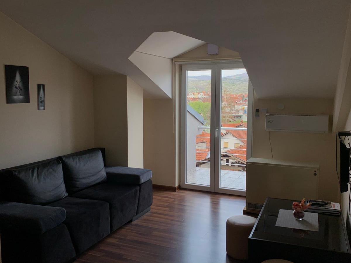 Apartmani Lavazza Vlasotince Exterior foto