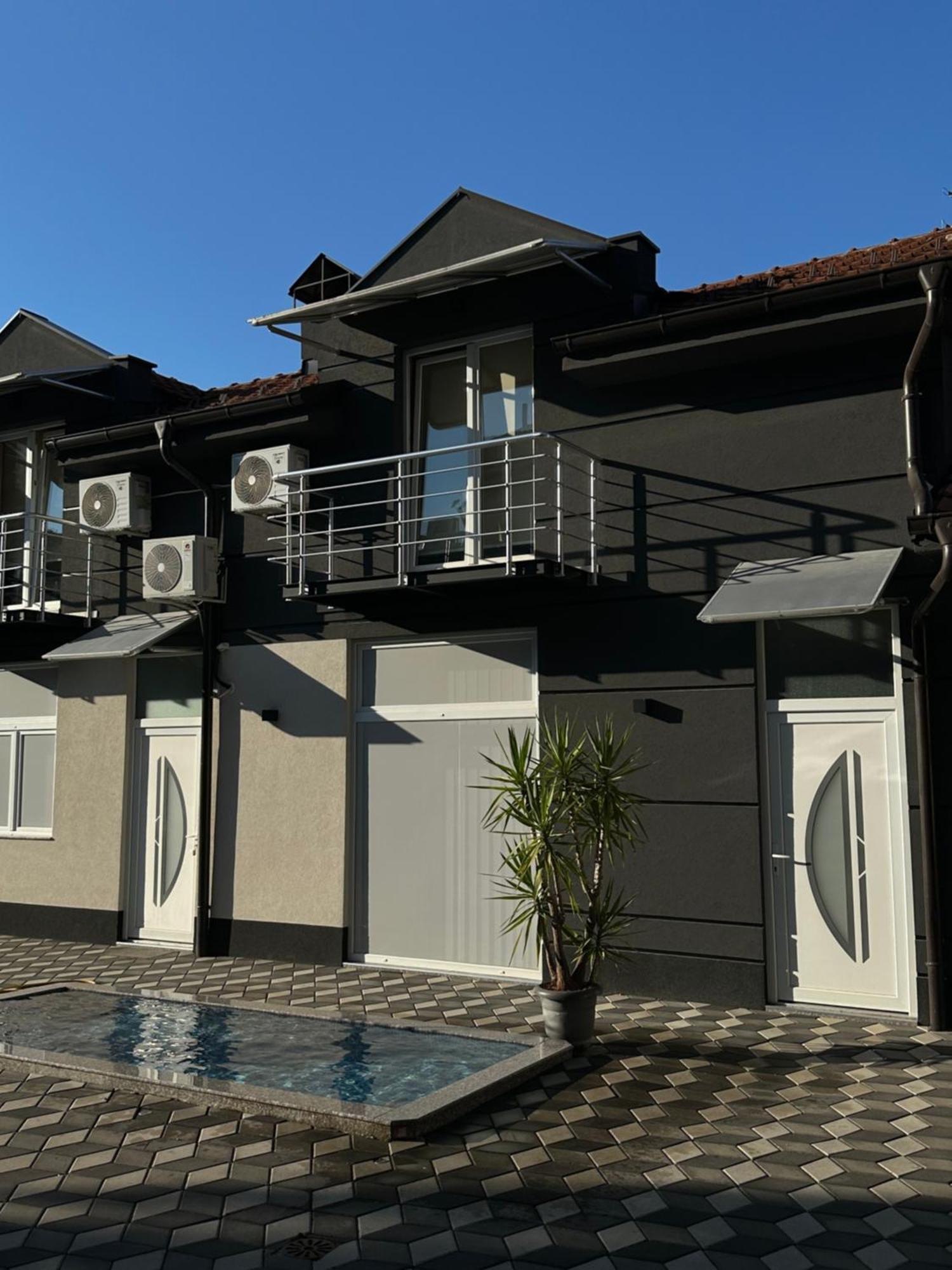 Apartmani Lavazza Vlasotince Exterior foto