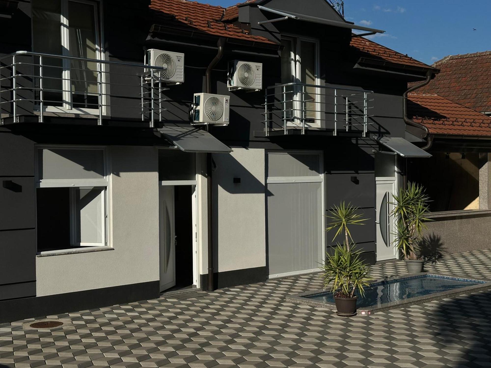 Apartmani Lavazza Vlasotince Exterior foto